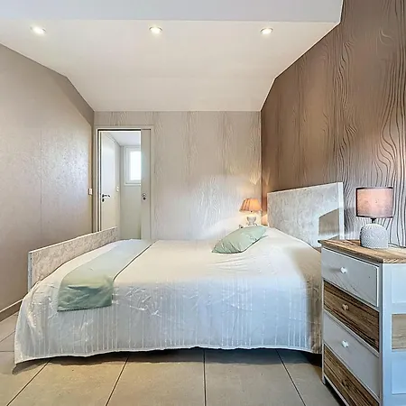 Les Rochers Du Roi By Interhome *
